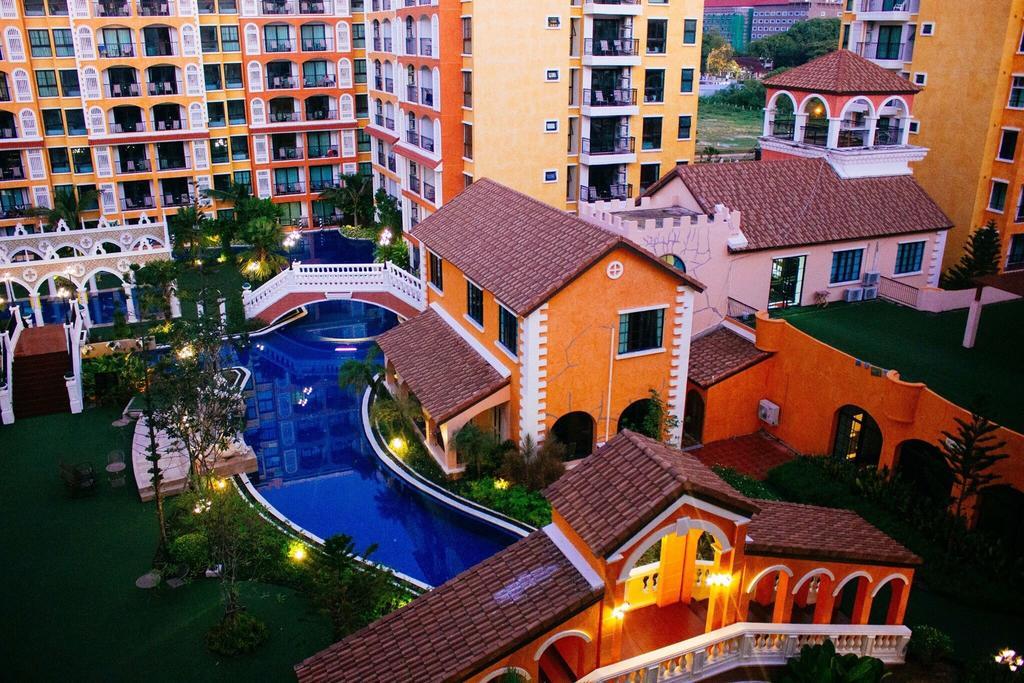 Venetian Signature Poolview Resort Jomtian Pattaya Джомтьєн-Біч Екстер'єр фото